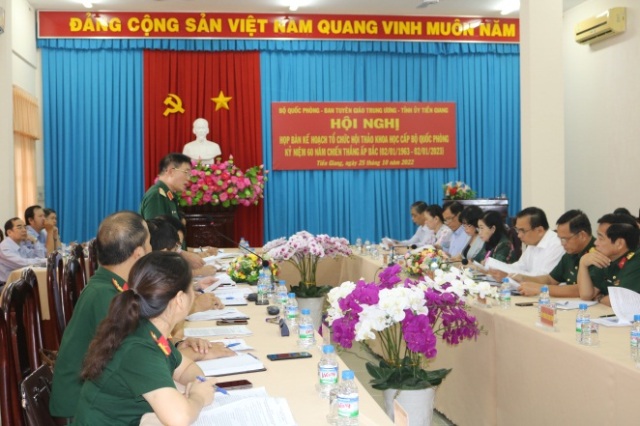 Quang cảnh hội nghị.