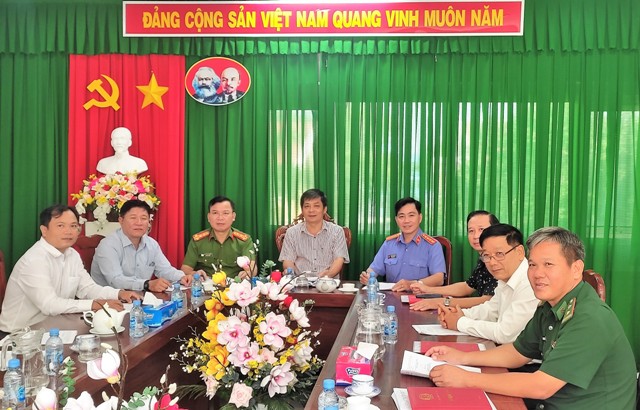 Các đại biểu tham dự lễ ký kết.