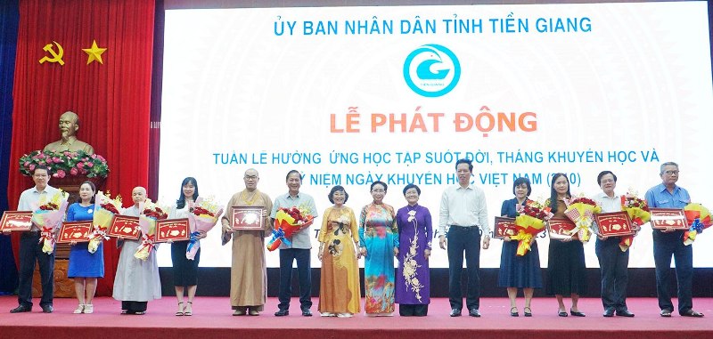 Phát động tuần lễ hưởng ứng học tập suốt đời, tháng khuyến học và kỷ niệm ngày khuyến học Việt Nam; Nguồn: ảnh baoapbac.vn