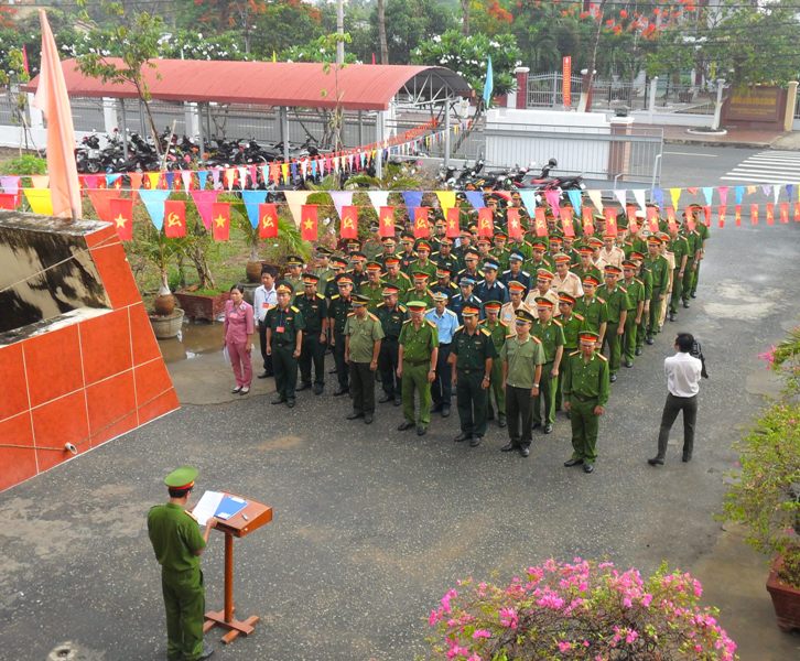 Lễ ra quân trấn áp tội phạm trên địa bàn huyện Gò Công Đông.