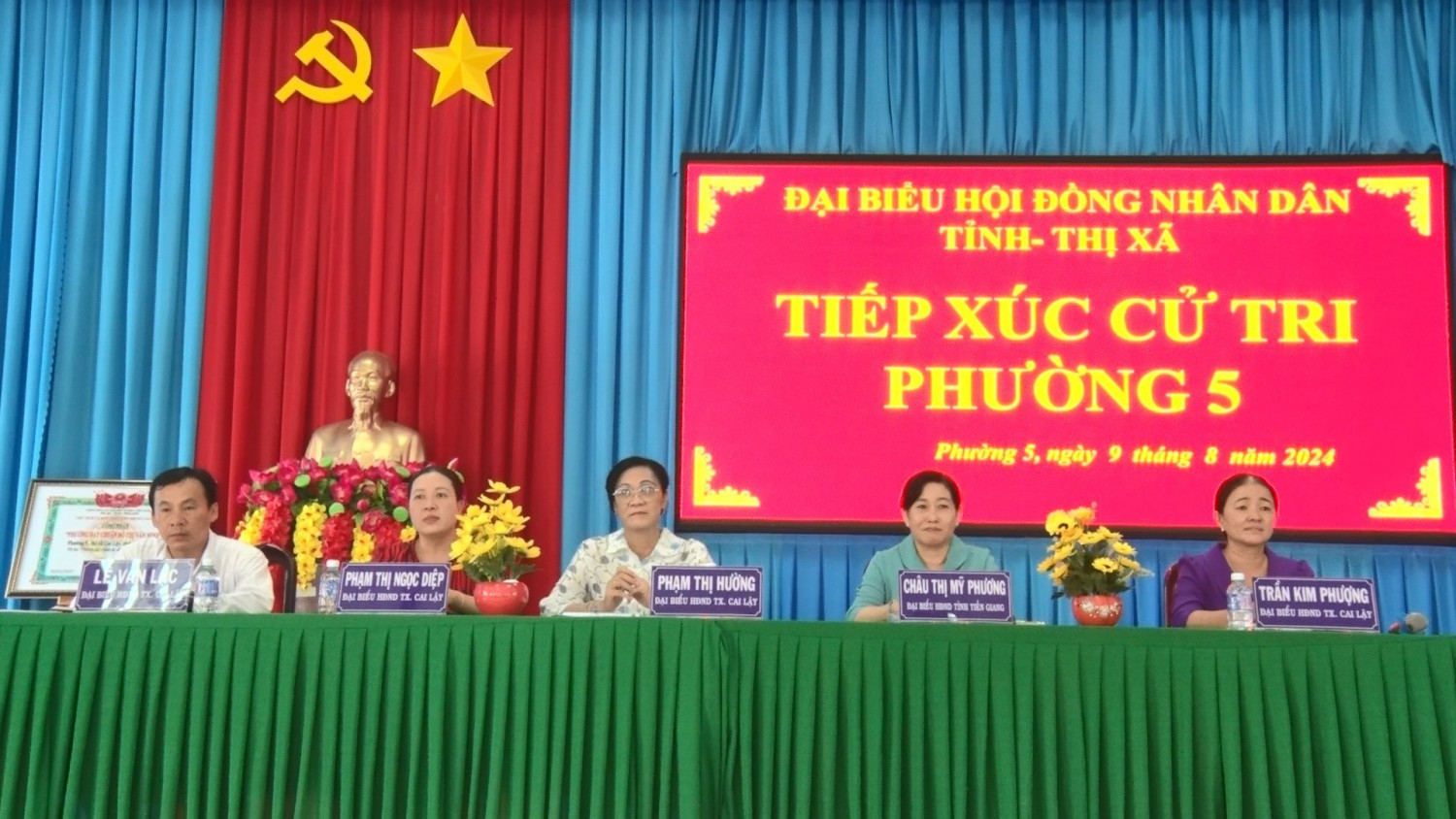 Tổ đại biểu HĐND tiếp xúc cử trị tại phường 5, TX. Cai Lậy