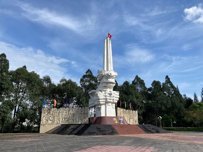 Tượng đài chiến thắng Bình Giã, huyện Châu Đức, tỉnh Bà Rịa – Vũng Tàu - nơi ghi dấu trang sử hào hùng của quân và dân ta trong cuộc kháng chiến chống Mỹ.